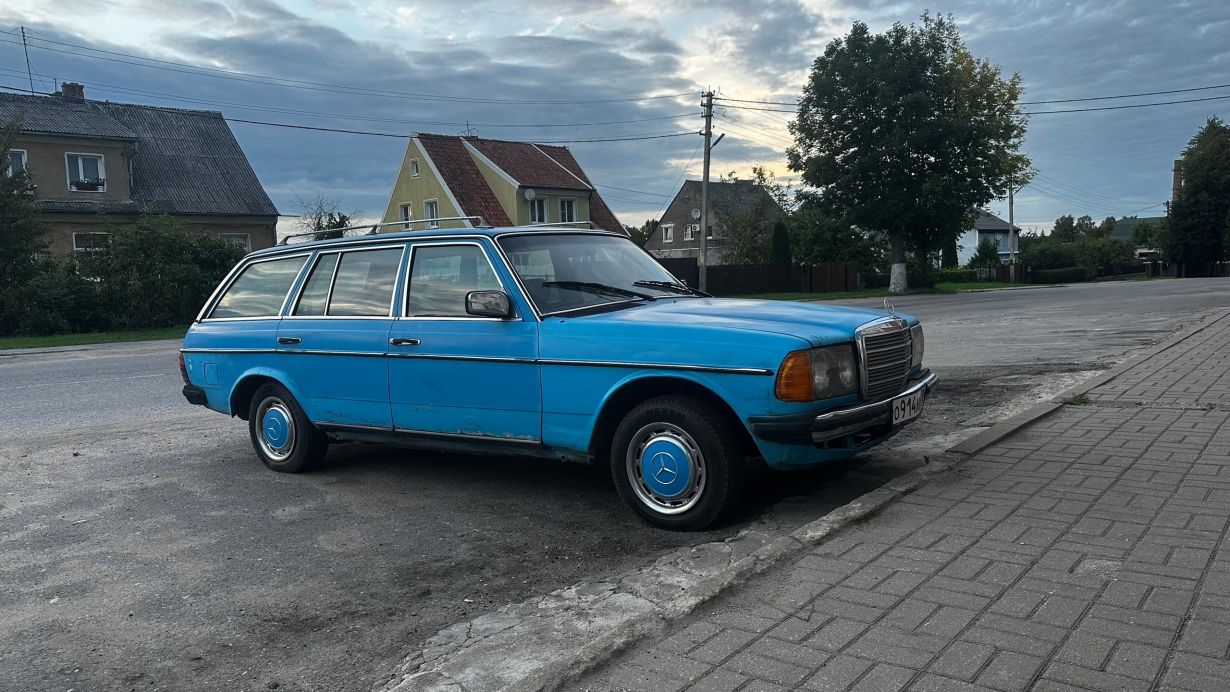 Продам Мерседес W123