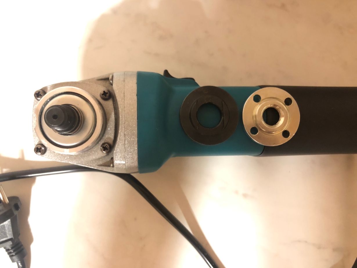 Продаются болгарки (УШМ) Makita 9558HN
