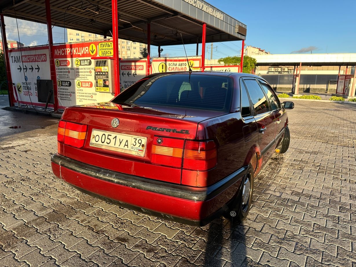 Volkswagen Passat B4, 1.8 (90 л.с.), 1994 г.в. Механика, седан