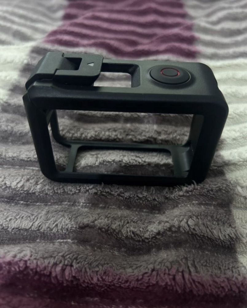 Продам Экшен камеру DJI osmo action 5pro