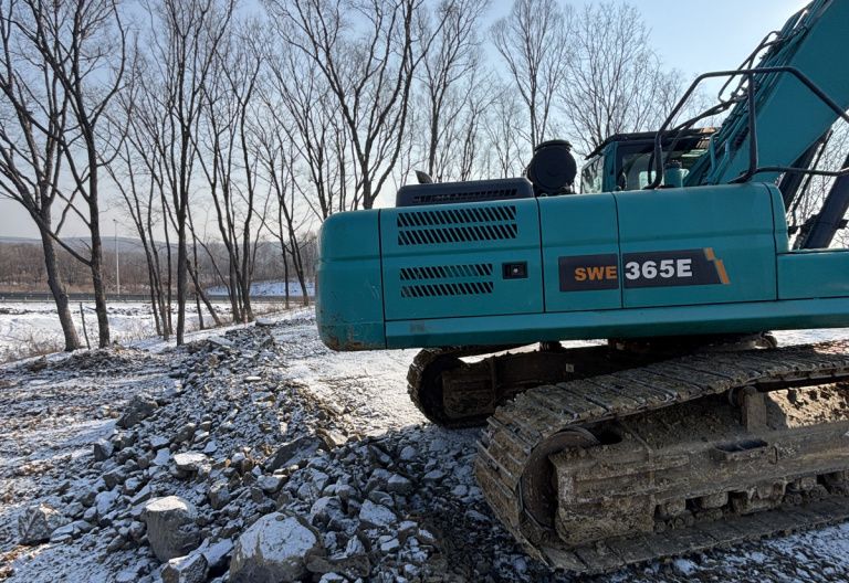 Запасные части экскаваторов Sunward SWE365E