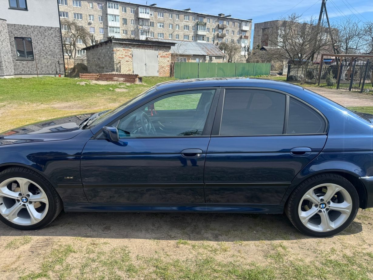 Бмв е39 2.0 бензин автомат тип троник ZF