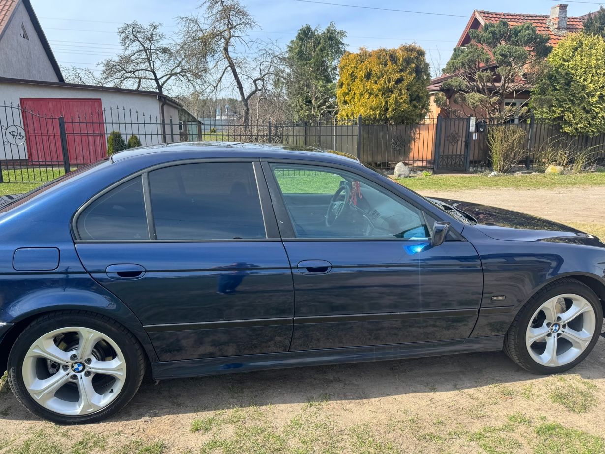 Бмв е39 2.0 бензин автомат тип троник ZF